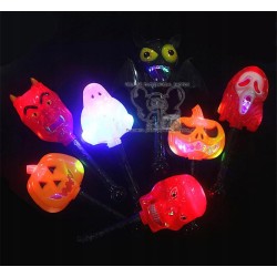 RÓŻDŻKA PAŁKA ŚWIECĄCA LED HALLOWEEN CZASZKA KOŚCI