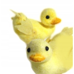 KACZUSZKA KACZKA AKSAMITNA STROIK WIELKANOC